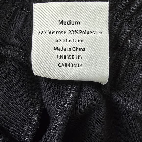 Varley Keely High Rise Short - Picture 8 of 9